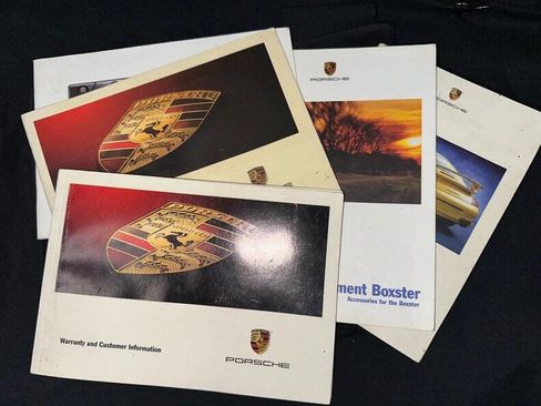 Used 1999 Porsche Boxster image 28