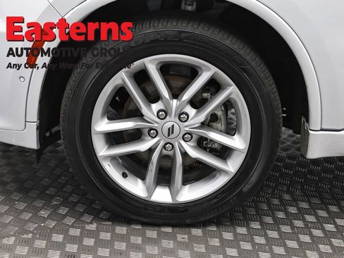 Used 2025 Dodge Durango GT AWD/4WD image 33