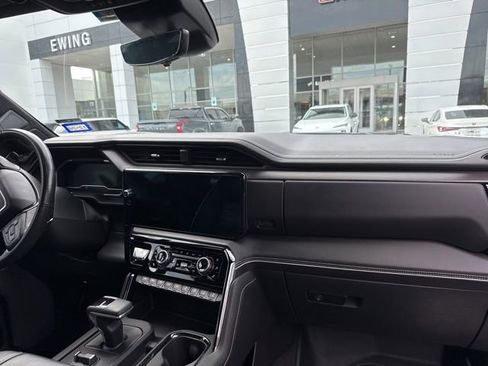 Used 2024 GMC Sierra 1500 AT4X AWD/4WD image 11