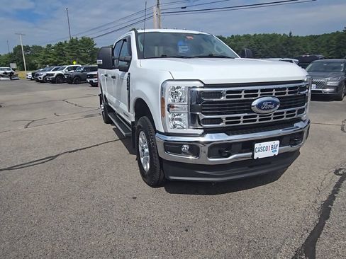 Certified 2024 Ford F250 XLT AWD/4WD image 13