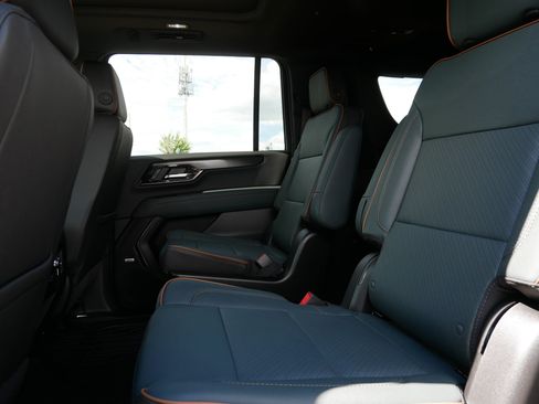 New 2026 GMC Yukon XL AT4 w/ AT4 Premium Package AWD/4WD image 5