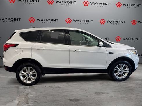 Used 2019 Ford Escape SE AWD/4WD image 8