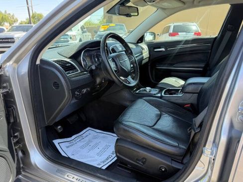 Used 2016 Chrysler 300 C RWD image 12