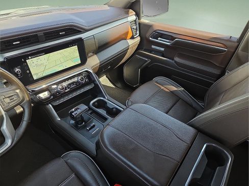 Certified 2024 GMC Sierra 1500 Denali w/ Denali Reserve Package AWD/4WD image 19