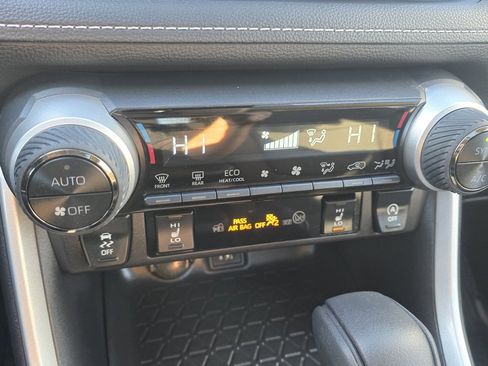 Certified 2025 Toyota RAV4 XLE image 23