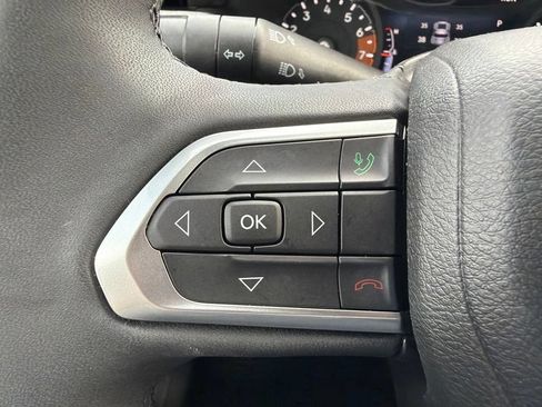 Used 2023 Jeep Compass Latitude w/ Convenience Group AWD/4WD image 14