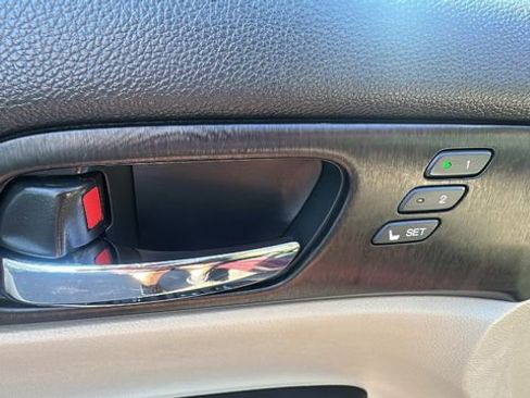 Used 2015 Honda Accord EX-L image 24