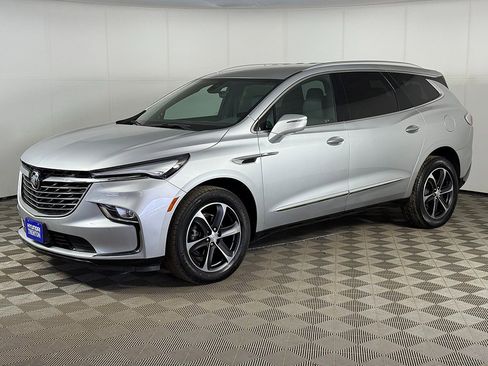 Used 2022 Buick Enclave Essence w/ Sound and Sites Package image 10