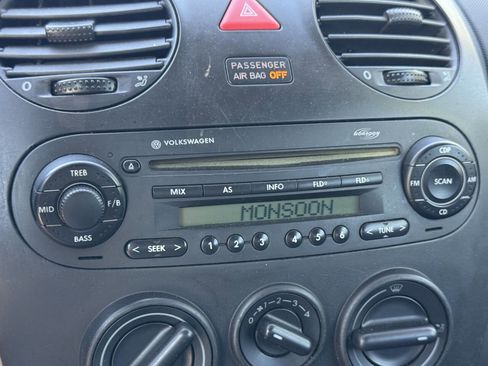 Used 2005 Volkswagen Beetle GLS image 53