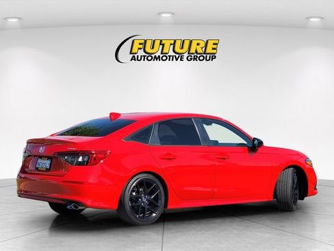 Used 2023 Honda Civic Sport image 4