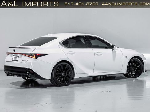 Used 2022 Lexus IS 350 F Sport RWD image 7