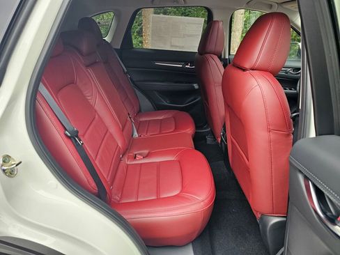 New 2025 MAZDA CX-5 Carbon Edition image 28