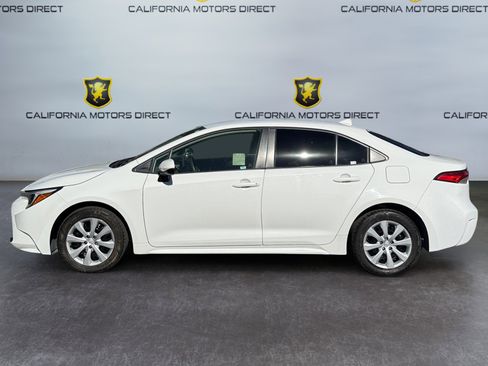 Used 2023 Toyota Corolla LE w/ Carpet Mat Package (TMS) image 2