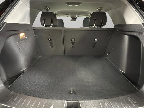 Certified 2022 Chevrolet TrailBlazer LT w/ Convenience Package image 27