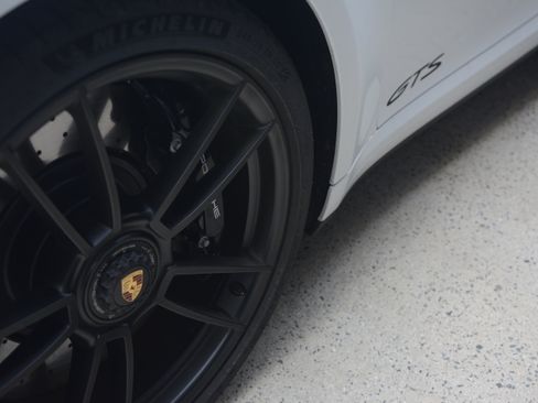 Certified 2023 Porsche 911 Targa 4 GTS AWD/4WD image 36