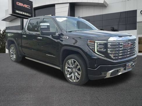 Used 2025 GMC Sierra 1500 Denali w/ Denali Reserve Package AWD/4WD image 39