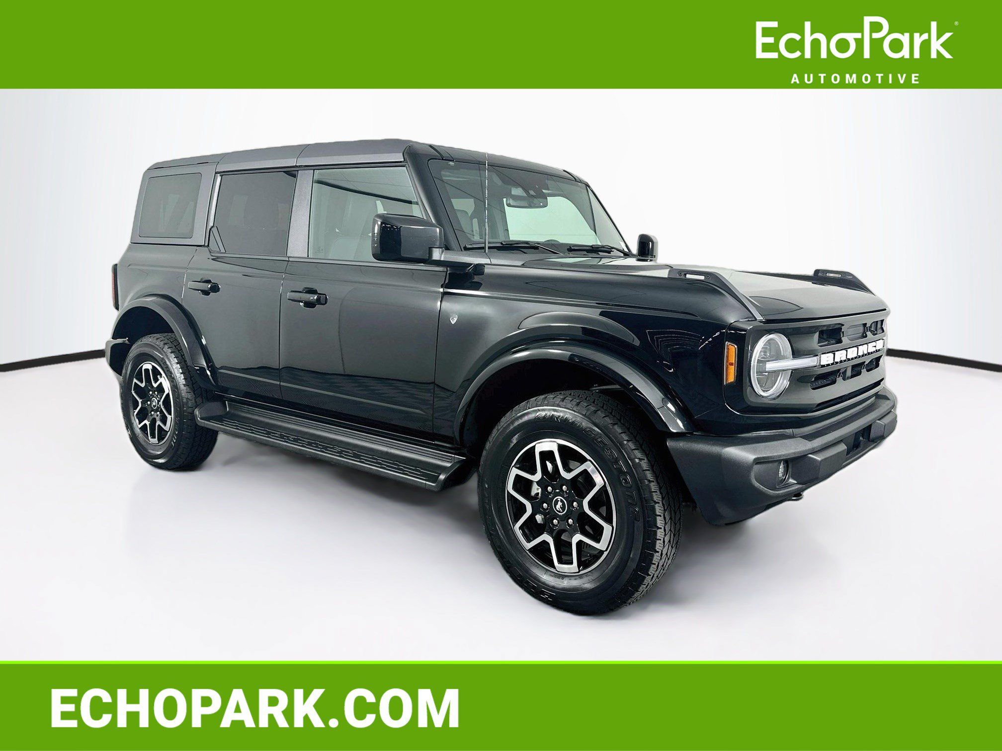 Used 2025 Ford Bronco Outer Banks AWD/4WD image 1