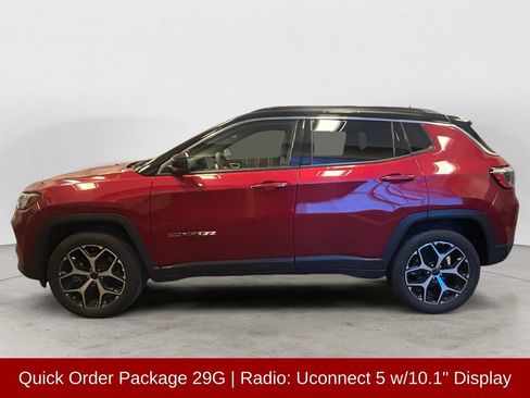 Used 2025 Jeep Compass Limited AWD/4WD image 2