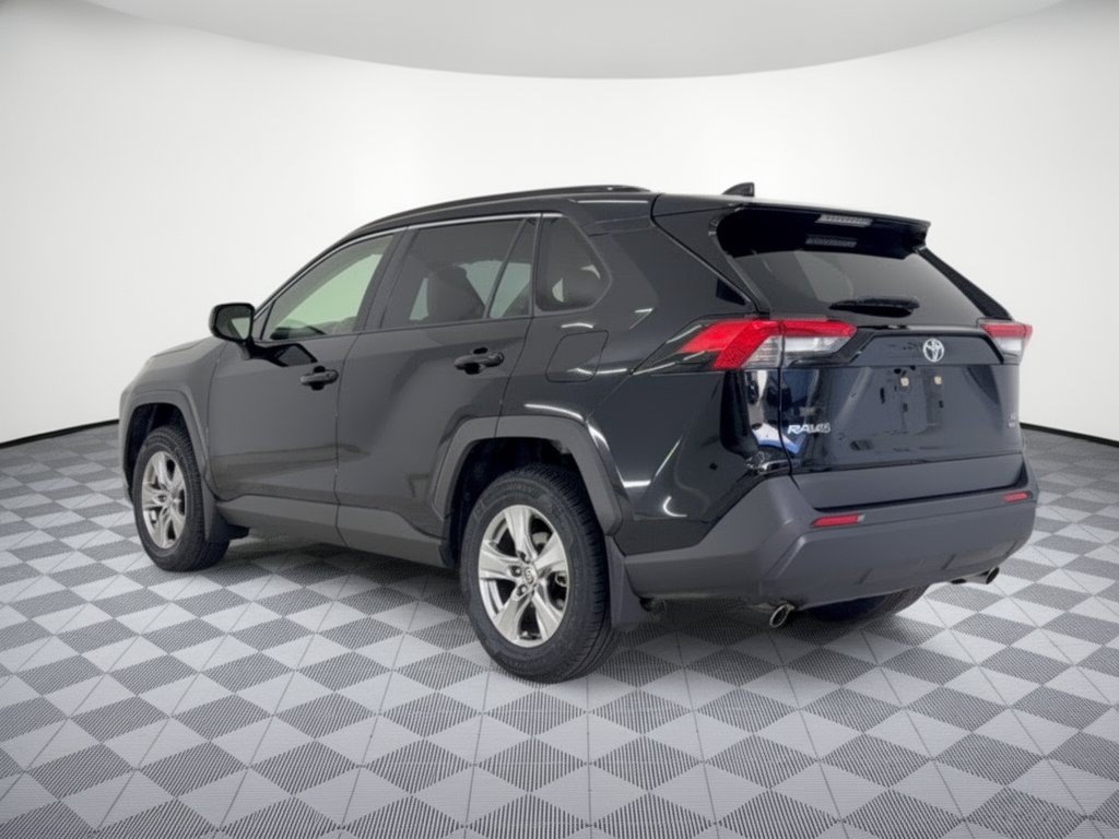 Certified 2025 Toyota RAV4 LE AWD/4WD image 3