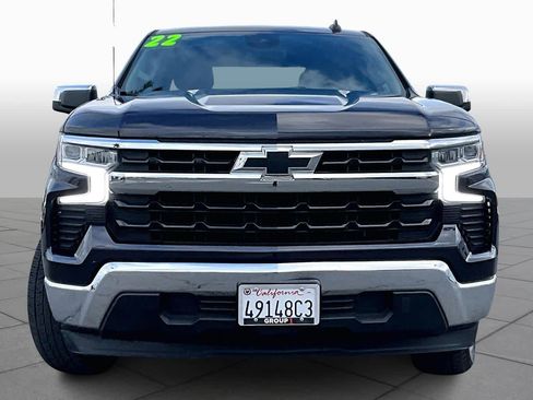 Used 2022 Chevrolet Silverado 1500 LT image 3