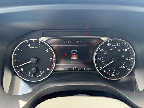Used 2025 Nissan Rogue SV FWD image 27