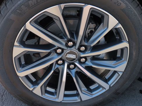 Used 2024 Cadillac Lyriq Sport RWD image 13