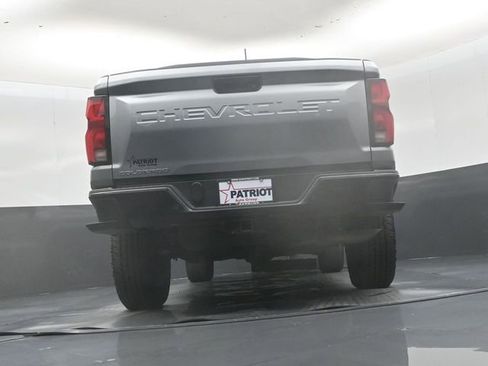 Used 2024 Chevrolet Colorado Z71 w/ Z71 Convenience Package 2 AWD/4WD image 40