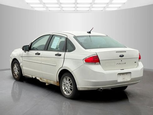 Used 2009 Ford Focus SE image 7