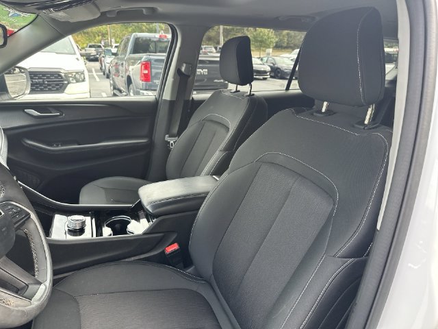 Used 2023 Jeep Grand Cherokee L Laredo w/ Luxury Tech Group I AWD/4WD image 22