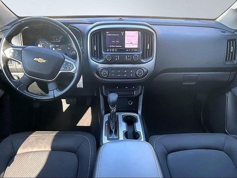 Used 2022 Chevrolet Colorado LT w/ LT Convenience Package image 16