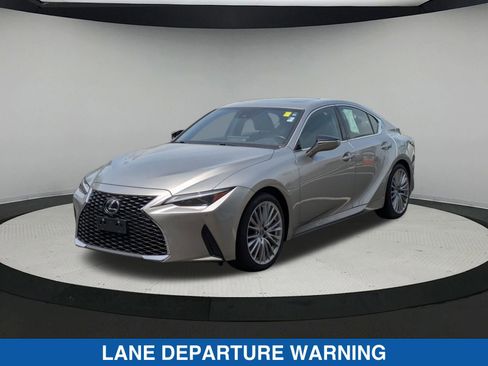 Used 2022 Lexus IS 300 AWD w/ Premium Package image 8