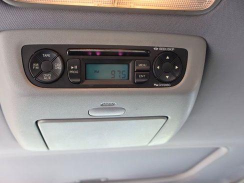 Used 2004 Acura MDX Touring AWD/4WD image 25