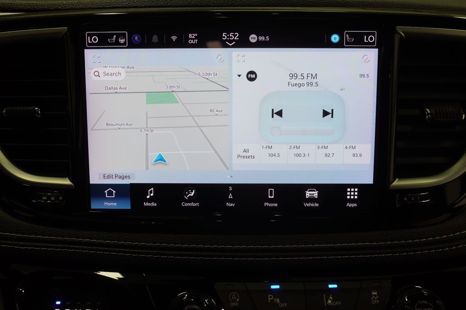 Used 2025 Chrysler Pacifica Limited FWD image 20