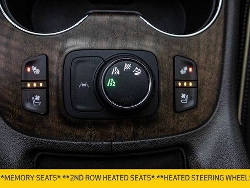 Used 2023 GMC Acadia Denali AWD/4WD image 8
