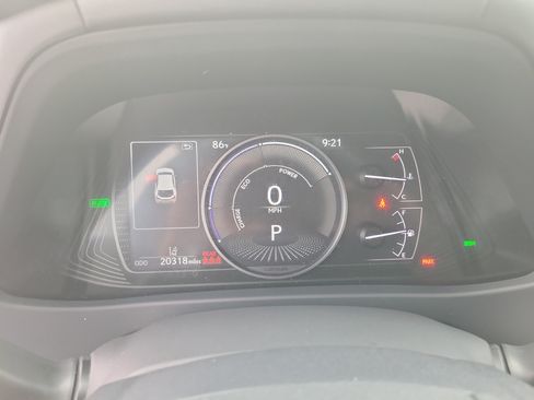 Used 2024 Lexus UX 250h F Sport FWD image 26