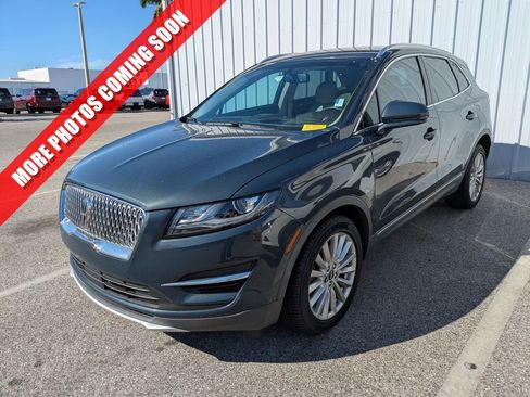 Used 2019 Lincoln MKC Premiere image 1
