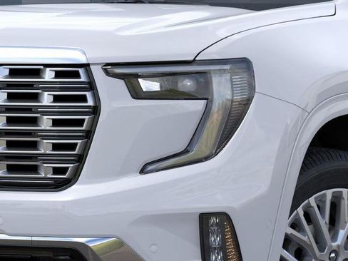 New 2026 GMC Acadia Denali w/ Super Cruise Package FWD image 34