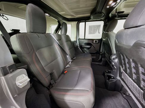 Used 2021 Jeep Wrangler Unlimited Rubicon w/ Uconnect 4C Nav & Sound Group AWD/4WD image 26