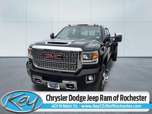 Used 2019 GMC Sierra 3500 Denali w/ Duramax Plus Package image 1