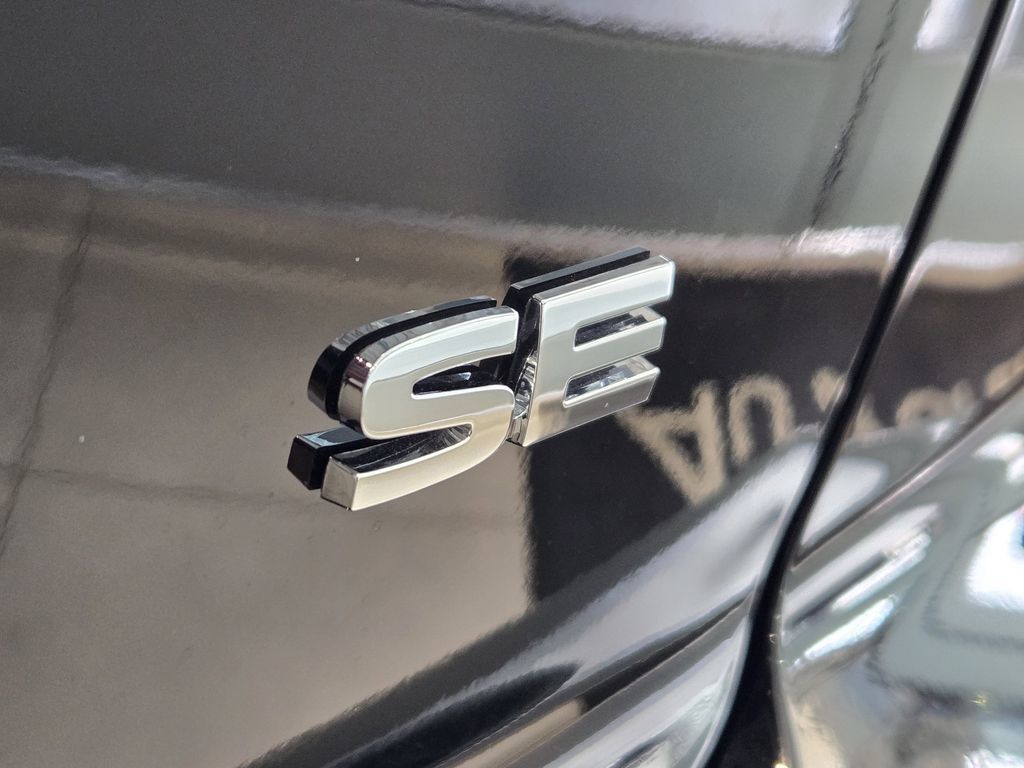 Used 2026 Mitsubishi Eclipse Cross SE AWD/4WD image 8