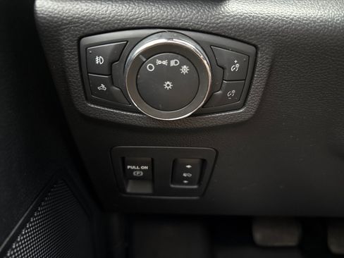 Used 2016 Ford F150 XLT w/ Equipment Group 302A Luxury image 24