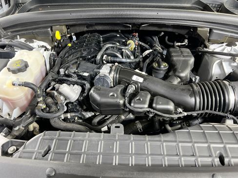 Used 2022 Jeep Grand Cherokee Limited image 29