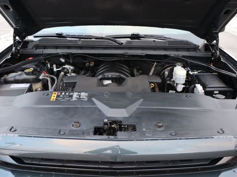 Used 2019 Chevrolet Silverado 1500 LT w/ All Star Edition image 50