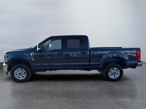Used 2019 Ford F250 XLT w/ XLT Value Package image 2