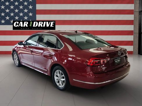 Used 2017 Volkswagen Passat 1.8T S image 6