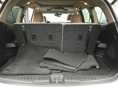 Used 2019 Honda Pilot Elite image 25