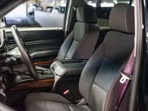 Used 2017 Chevrolet Suburban LS w/ All-Season Package image 17