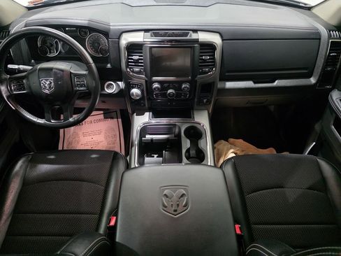 Used 2017 RAM 1500 Sport image 31