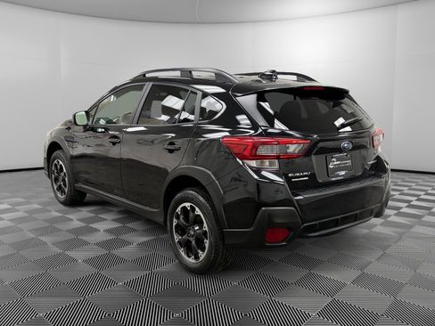 Used 2021 Subaru Crosstrek 2.0i Premium w/ Moonroof Package image 3