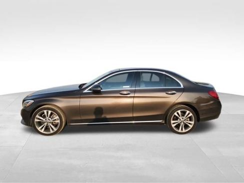 Used 2018 Mercedes-Benz C 300 4MATIC Sedan image 7